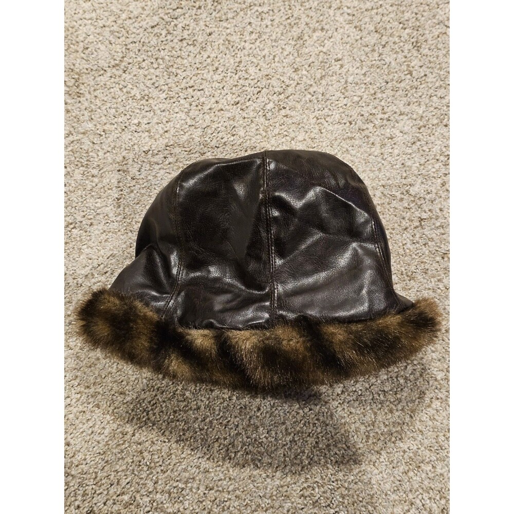Daniele Meucci Womens Faux Fur Hat